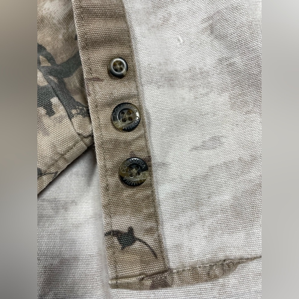Columbia Men’s XL River Lodge Camo Shirt Hunting Fishing Outdoor Button Up - Picture 11 of 15
